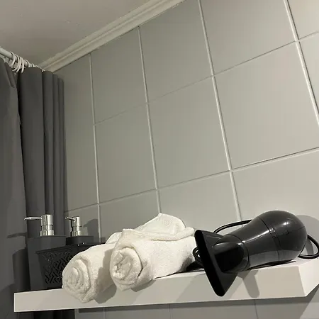 Pv Apartman *