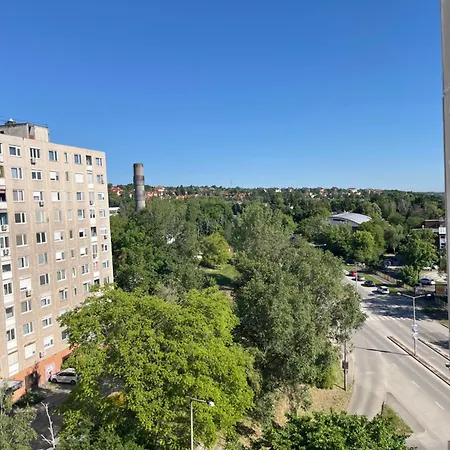Pv Apartman Appartamento *
